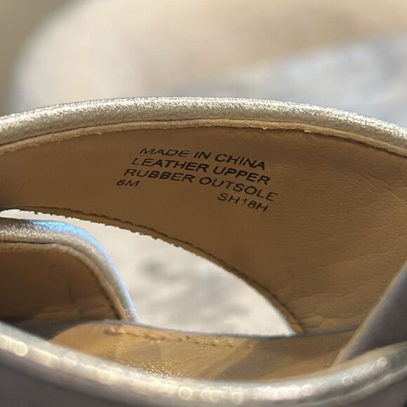 👠 Michael Kors Gray Suede Platform Heels - Size 8 - Picture 7 of 7